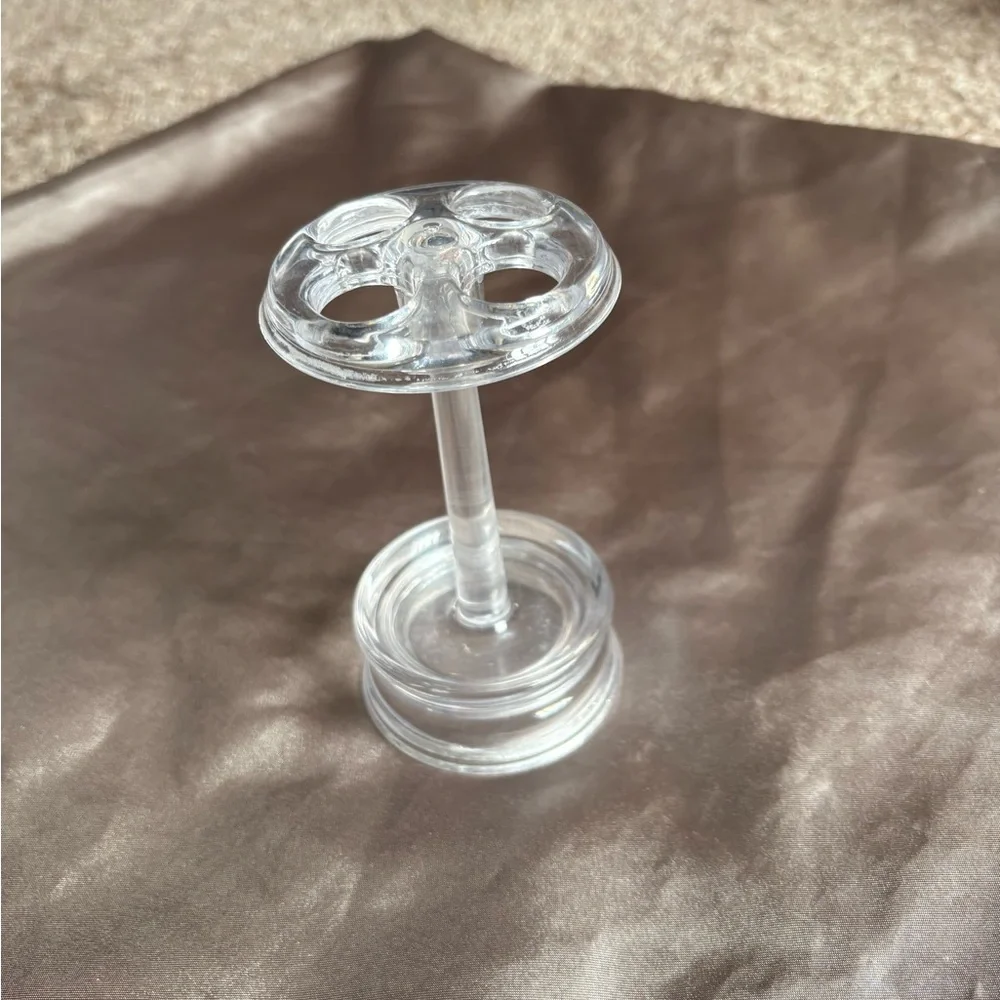 Clear toothbrush holder